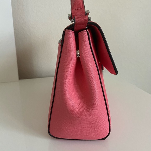 MICHAEL KORS Crossbody Leather Bag - Picture 5 of 9